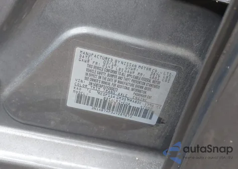 2018 Nissan Sentra S из США, поврежденный, VIN 3N1AB7AP3JY289873